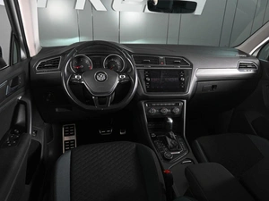 Внедорожник Volkswagen Tiguan 2019 года, 2599000 рублей, Ростов-на-Дону