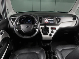 Минивэн Kia Ray 2012 года, 999000 рублей, Тюмень