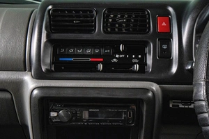 Внедорожник Suzuki Jimny 2001 года, 429000 рублей, Сургут