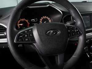 Седан ВАЗ (LADA) Vesta 2024 года, 1559000 рублей, Красный Пахарь