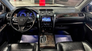 Седан Toyota Camry 2015 года, 1997000 рублей, Красноярск