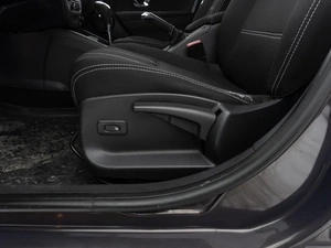 Седан Renault Fluence 2013 года, 999000 рублей, Саратов