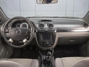 Хетчбэк Chevrolet Lacetti 2011 года, 460000 рублей, Омск
