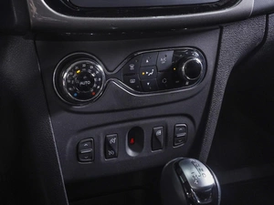 Седан Renault Logan Stepway 2019 года, 1999000 рублей, Ростов-на-Дону