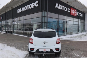 Хэтчбек Renault Sandero 2019 года, 1135000 рублей, Мирное