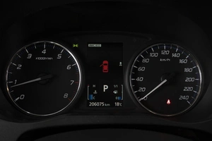 Внедорожник Mitsubishi Outlander 2015 года, 2330000 рублей, Омск