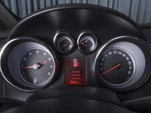 Хетчбэк Opel Astra GTC 2012 года, 959000 рублей, Ставрополь