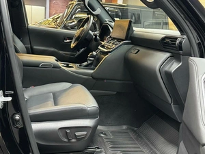 Внедорожник Toyota Land Cruiser 2021 года, 11997000 рублей, Красноярск