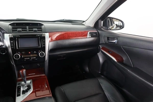 Седан Toyota Camry 2013 года, 1689000 рублей, Пермь