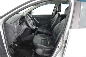 Хэтчбек Renault Sandero 2019 года, 1220000 рублей, Брянск