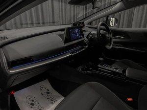 Лифтбек Toyota Prius 2023 года, 3500000 рублей, Красноярск