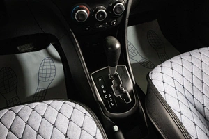 Седан Hyundai Solaris 2012 года, 799000 рублей, Сургут