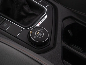 Внедорожник Volkswagen Taos 2022 года, 2350000 рублей, Краснодар