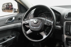 Лифтбек Skoda Octavia 2013 года, 919000 рублей, Новокузнецк