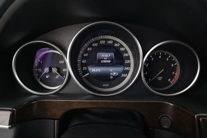 Седан Mercedes-benz E-класс 2013 года, 1949000 рублей, Обнинск