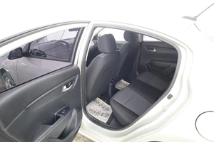 Седан Kia Rio 2017 года, 1400000 рублей, Обнинск