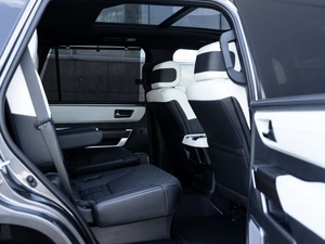 Внедорожник Toyota Sequoia 2025 года, 15000000 рублей, Новоивановское