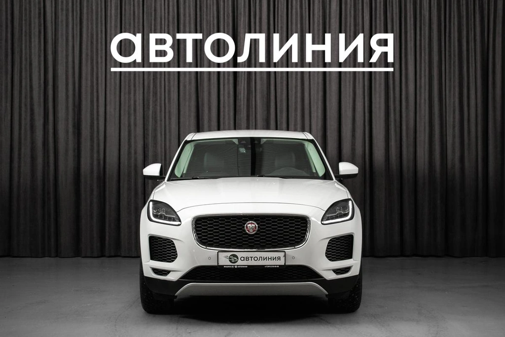 Внедорожник Jaguar E-Pace 2018 года, 2790000 рублей, Красноярск