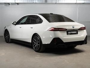 Седан BMW 5 серия 2023 года, 6890000 рублей, Ставрополь