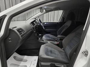 Универсал Volkswagen Golf 2015 года, 1249000 рублей, Красноярск
