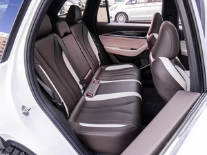 Внедорожник Geely Monjaro 2023 года, 3200000 рублей, Краснодар