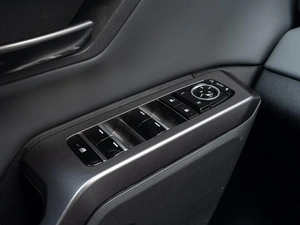 Внедорожник Toyota RAV4 2025 года, 3885000 рублей, Краснодар