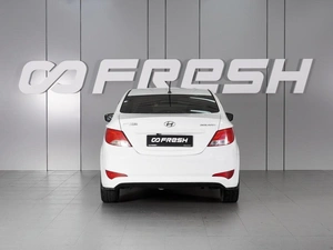 Седан Hyundai Solaris 2015 года, 1130000 рублей, Красный Пахарь