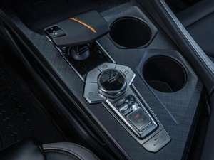 Лифтбек Changan UNI-V 2024 года, 2499000 рублей, Ставрополь