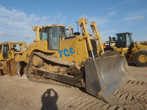 Бульдозер CAT D8T 2007 года, 1 рублей, Красноярск