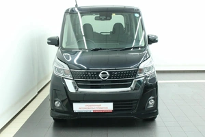 Хетчбэк Nissan Dayz Roox 2017 года, 705000 рублей, Красноярск