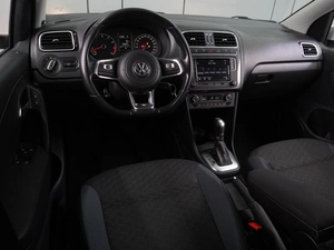 Седан Volkswagen Polo 2019 года, 1429000 рублей, Воронеж