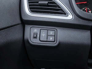 Седан Hyundai Solaris 2018 года, 1335000 рублей, Краснодар