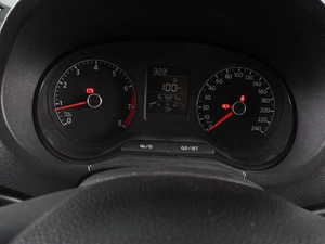 Седан Volkswagen Polo 2020 года, 889000 рублей, Красный Пахарь