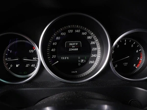 Седан Mercedes-benz E-класс 2015 года, 1968000 рублей, Минеральные Воды