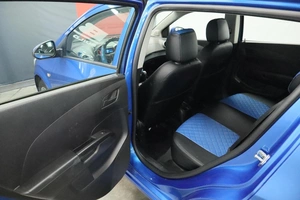 Хэтчбек Chevrolet Aveo 2012 года, 790000 рублей, Железногорск