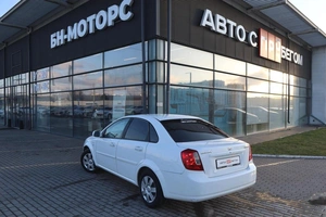 Седан Daewoo Gentra 2013 года, 600000 рублей, Мирное