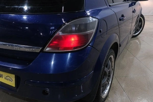 Хетчбэк Opel Astra 2008 года, 439000 рублей, Новокузнецк