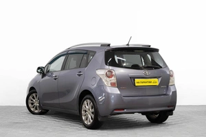 Минивэн Toyota Verso 2009 года, 1149000 рублей, Барнаул
