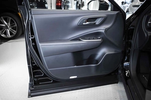 Седан Toyota Crown 2023 года, 6999999 рублей, Москва