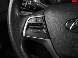 Седан Hyundai Solaris 2018 года, 1249000 рублей, Кирилловка