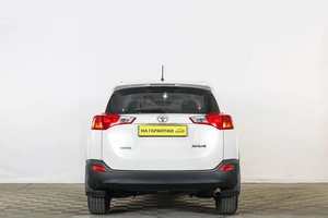 Внедорожник Toyota RAV4 2014 года, 1759000 рублей, Тюмень