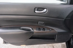 Седан Nissan Teana 2011 года, 999000 рублей, Красноярск