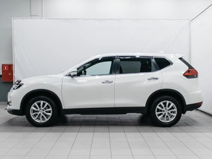 Внедорожник Nissan X-Trail 2019 года, 2499000 рублей, Красноярск