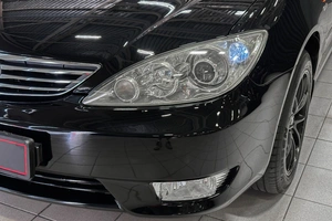 Седан Toyota Camry 2005 года, 890000 рублей, Красноярск