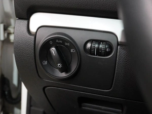 Хетчбэк Volkswagen Golf 2011 года, 749000 рублей, Воронеж