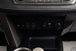 Внедорожник Toyota RAV4 2013 года, 1689000 рублей, Оренбург