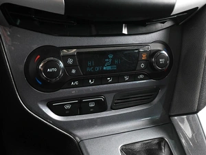 Хетчбэк Ford Focus 2015 года, 1339000 рублей, Аксай