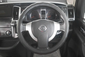 Минивэн Nissan Serena 2009 года, 1459000 рублей, Кемерово