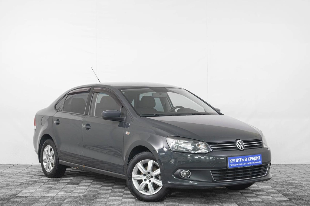 Седан Volkswagen Polo 2011 года, 599000 рублей, Кемерово