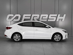 Седан Hyundai Elantra 2020 года, 1715000 рублей, Аксай
